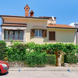 Nada - 150 M From Sea Apartmán Mali Lošinj