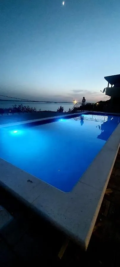 Apartment Petra Stari Grad  0*, Starigrad Paklenica Kroatien