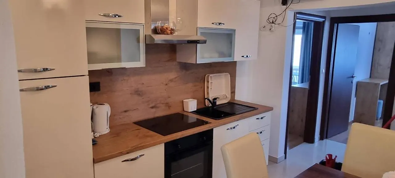 Apartment Petra Stari Grad   Starigrad Paklenica