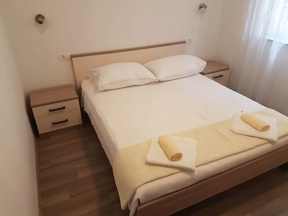 Apartment Petra Starigrad Paklenica