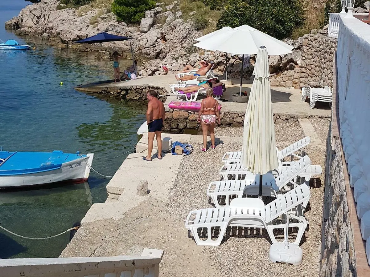 Apartment Petra Starigrad Paklenica 0*,